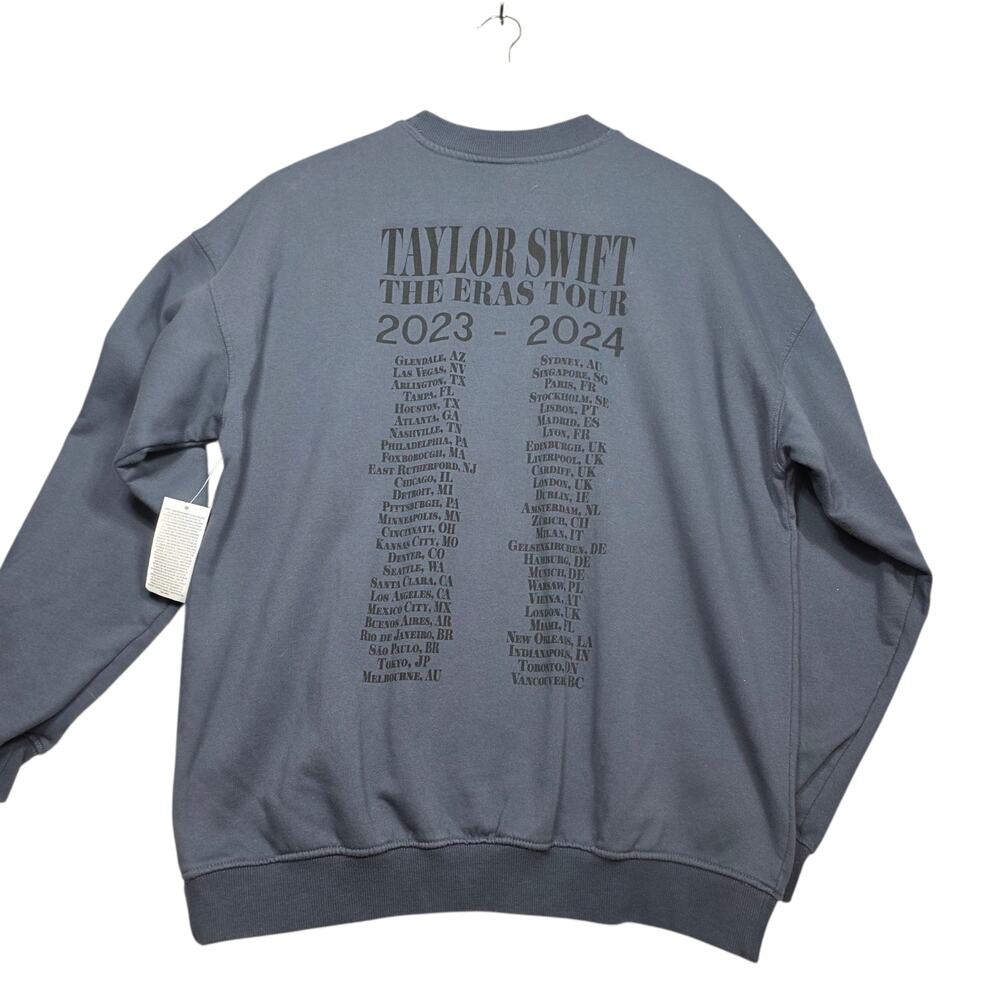 NWT Official Taylor Swift Eras Tour Pullover Sweatshirt Size Small